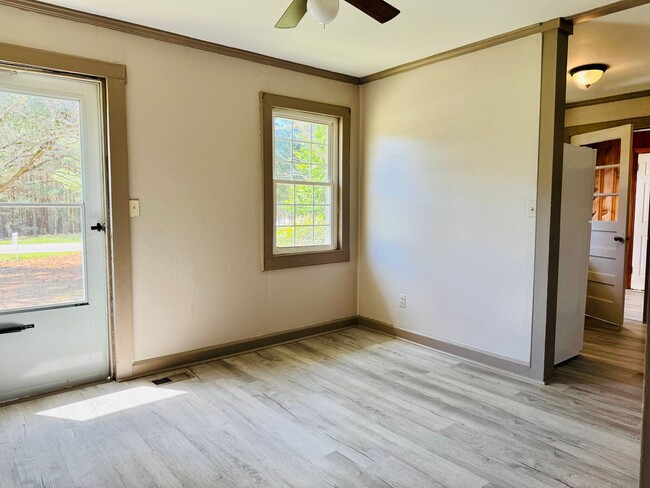 Photo - Convenient and Comfy home in Franklinton