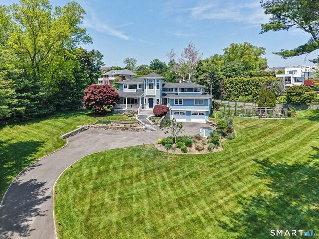 Photo - 9 Bluewater Hill
