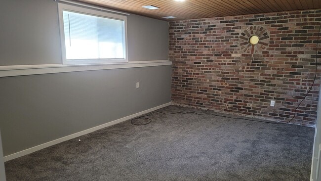 Photo - 3 br home  2 bath   large garage