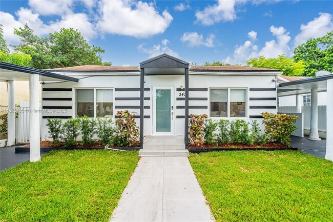 Photo - 342 NW 46th St