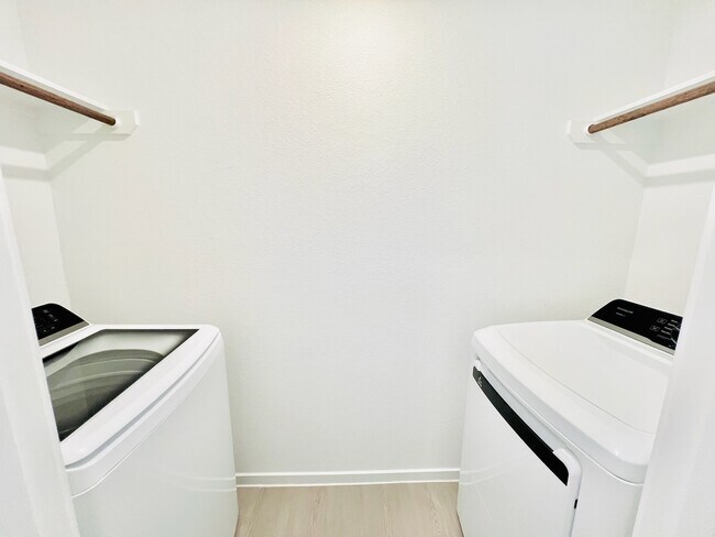 Photo - 1379 Diamond Carnation Dr