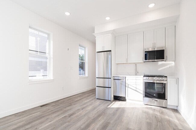 67 Harvest St Unit 1