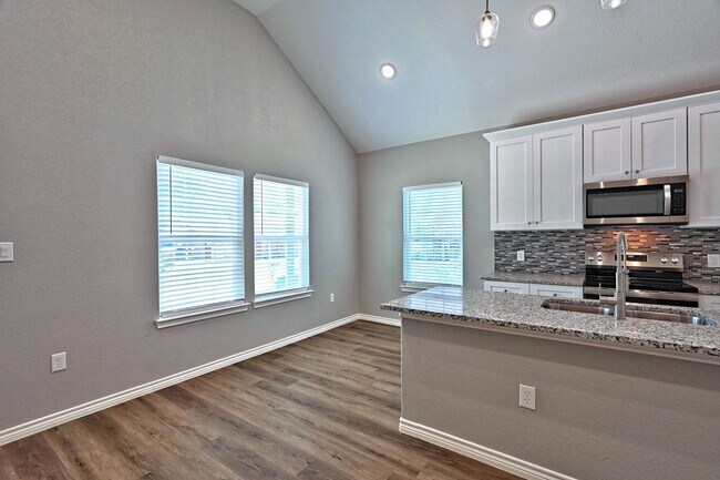 Photo - 11913 Nelwood St