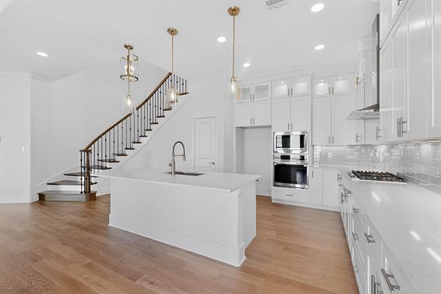 Photo - 7921 Renaissance Blvd