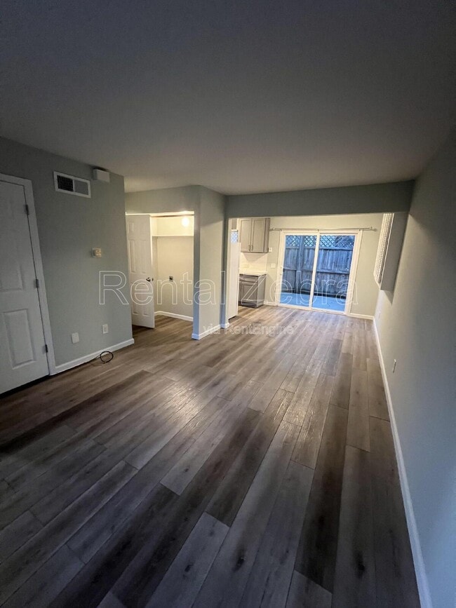 Photo - 141 Agua Caliente Rd W Unit D