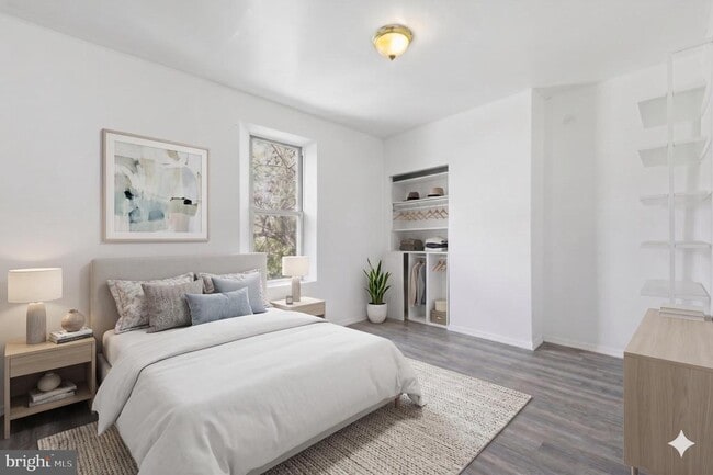 Building Photo - 525 Morse St