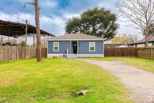 Building Photo - 5415 Avenue N Rental