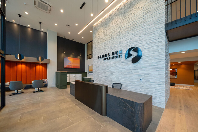 Photo - James Run Apartments
