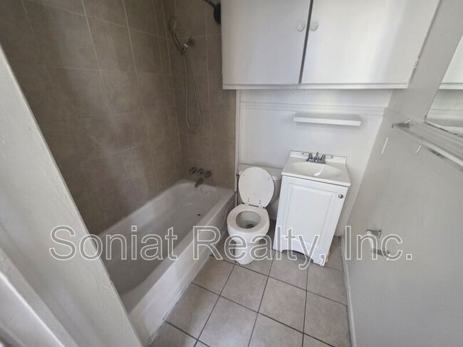 Photo - 3513 Cleveland Ave