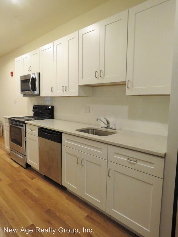 Photo - 303 N 41st St Unit 1st Floor