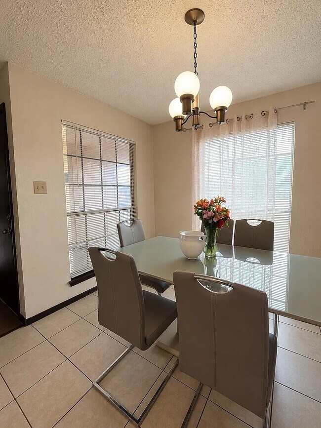 Photo - 12480 Abrams Rd Unidad 2625