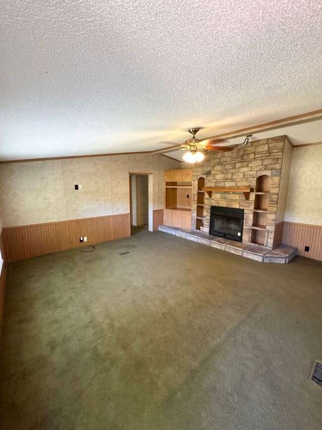 Photo - Country Living!