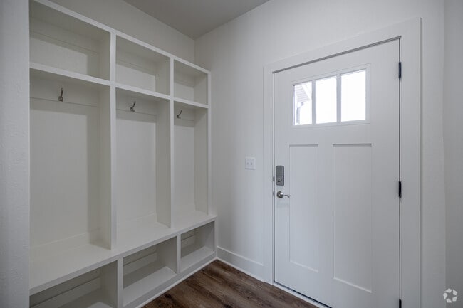 3 habitaciones, 2.5 baños - 145 m² - The Alpine - Vestíbulo - Been Road Villas