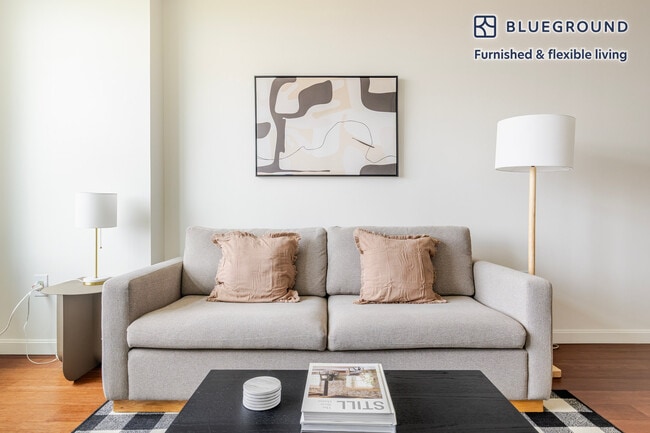 Photo - 100 Landsdowne St Unit FL9-ID1176