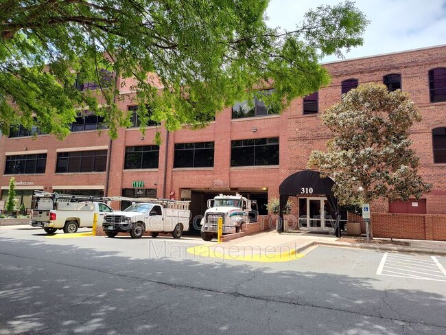 Photo - 310 Arlington Ave Unidad Suite 333