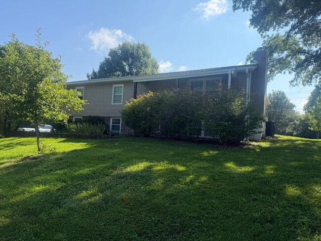 Photo - 7900 S Tomlin Hill Rd