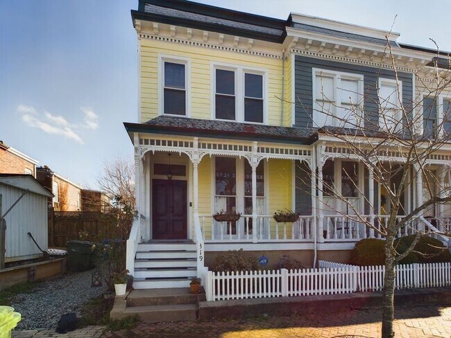 Photo - 319 N 29th St Townhome