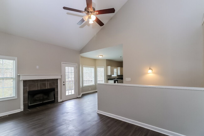Photo - 36 Hickory Hollow SW