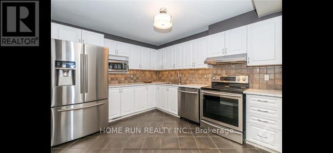 Photo - 395 Statewood Dr