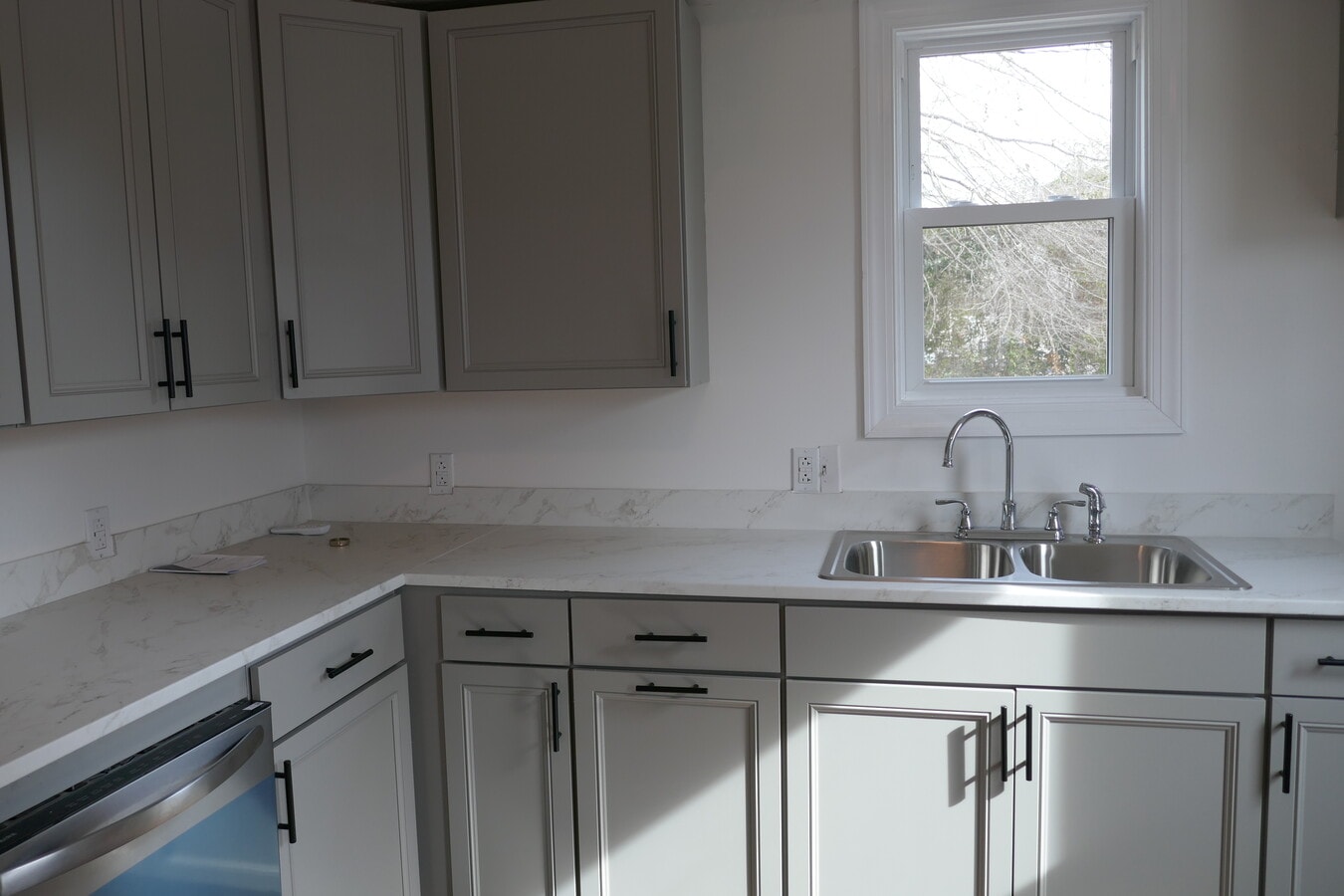 Photo - 600 W Colonial Ave