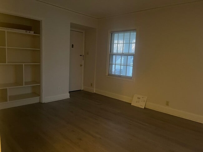 Photo - Mahon-1221 Unit #3