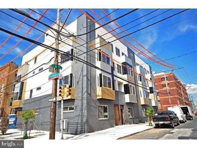 Building Photo - 904 N 16th St Rental