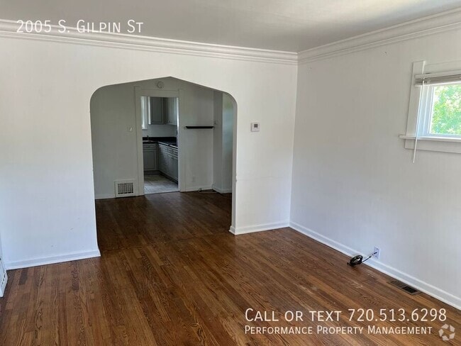 Building Photo - 2005 S Gilpin St Rental