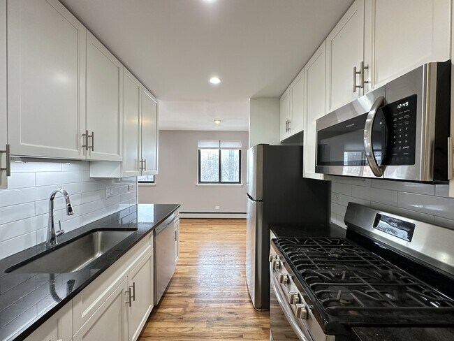 Photo - 6954 N Sheridan Rd Unit 125