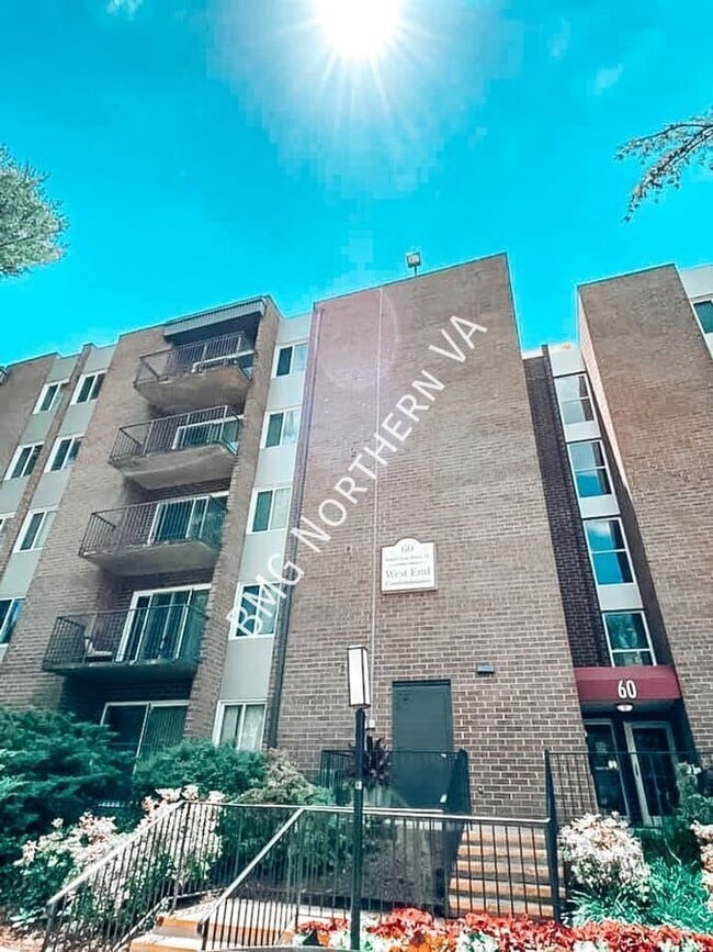 Photo - 60 S Van Dorn St