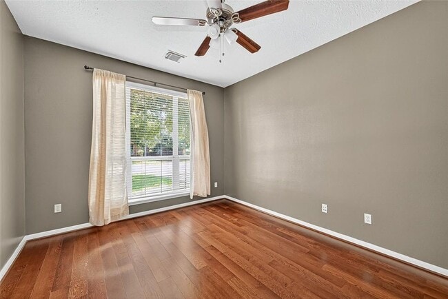 Photo - 10815 Lake Raven Ct