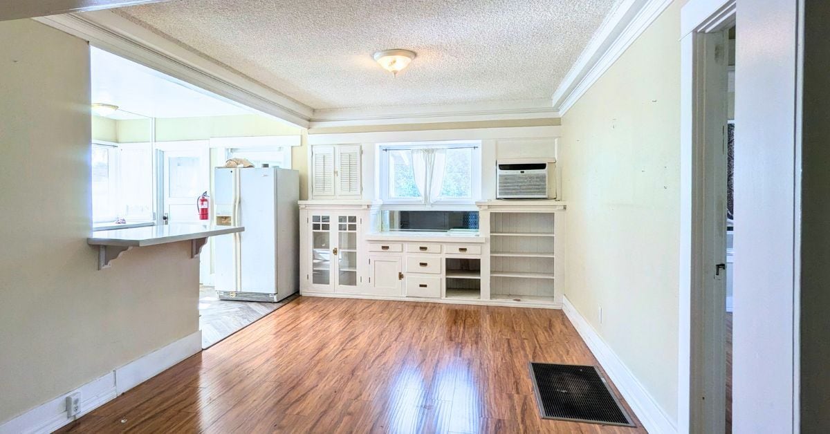 Photo - 233 W I St Unit 1