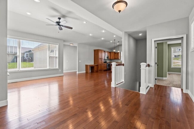 Photo - BEAUTIFUL Neighborhood Home!