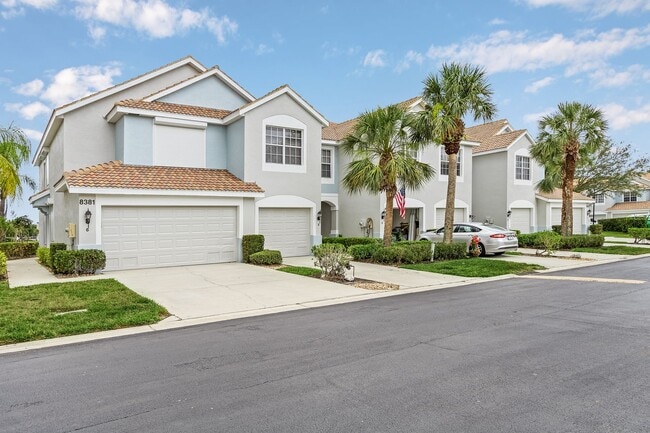 Photo - 8381 Village Edge Cir