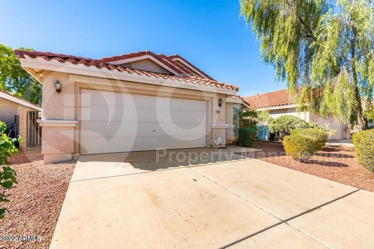 Photo - 12424 N 42nd Dr