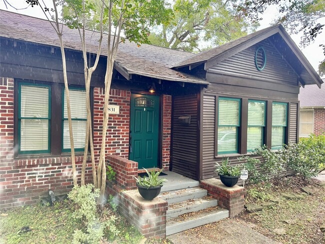 Building Photo - 831 Pizer St Rental