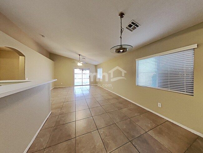 Photo - 11579 W Alvarado Rd