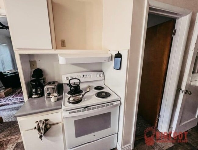 Photo - 829 N Park Ave Unit 129 Hauser Blvd.