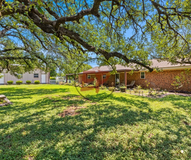 Photo - 103 Spring Lake Dr