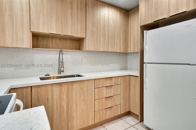 Photo - 8650 SW 67th Ave Unit 1025