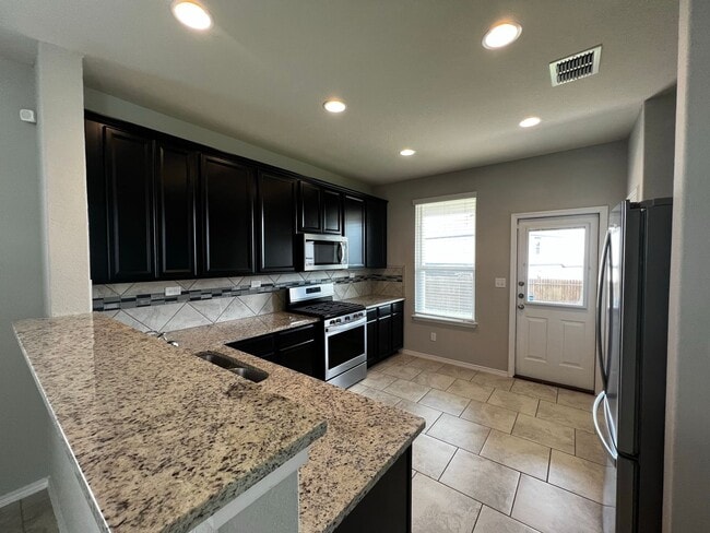 Photo - Elegant home in Davis Ranch- 4 Bedroom/ 3 Bathroom