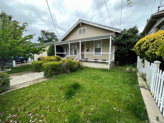 Photo - Single Story 3 Bedroom 2 Bath Home near Downtown Antioch