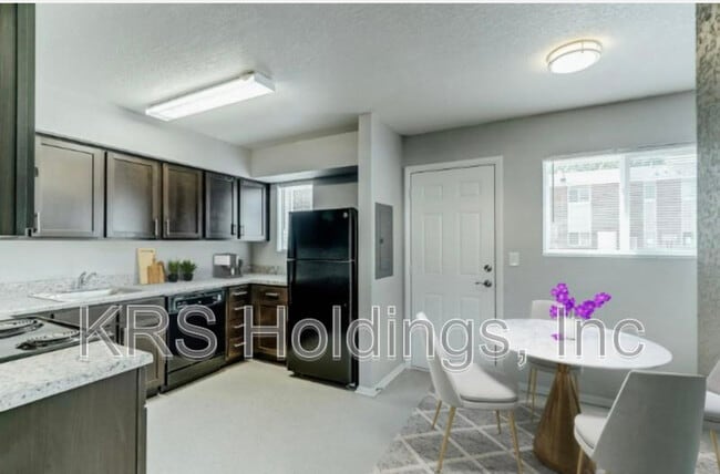 Photo - 4247 Orcutt Ave