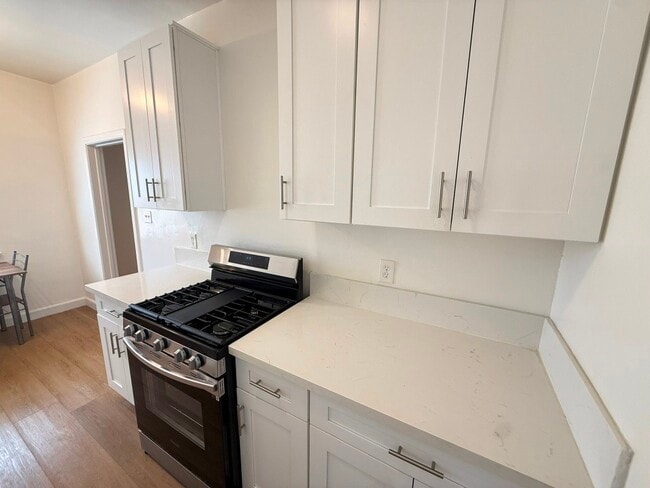 Photo - 112 S Manhattan Pl Unit 11