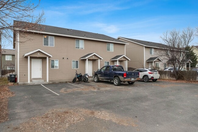 Building Photo - 1709 W Fern Dr Unit 1709 W Fern Dr  A