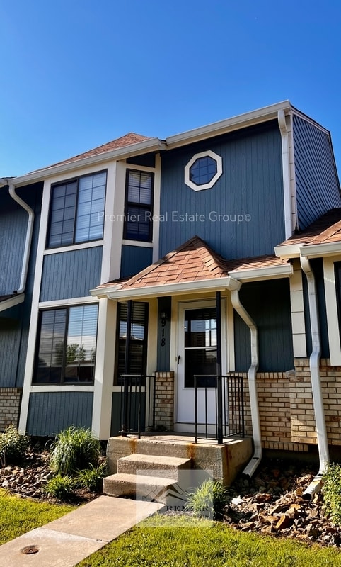 Photo - 918 London Green Way