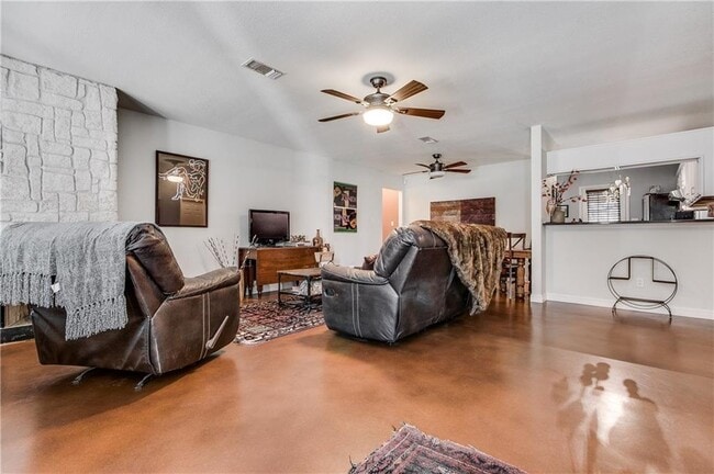 Photo - 1302 River Ridge Dr