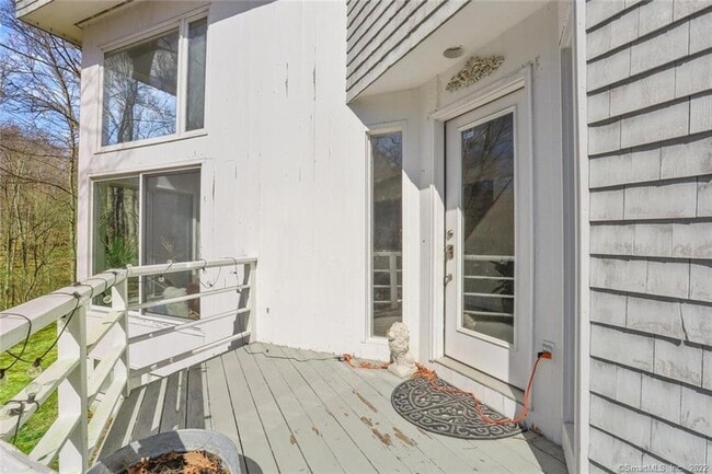Photo - 126 Gallows Hill Rd House