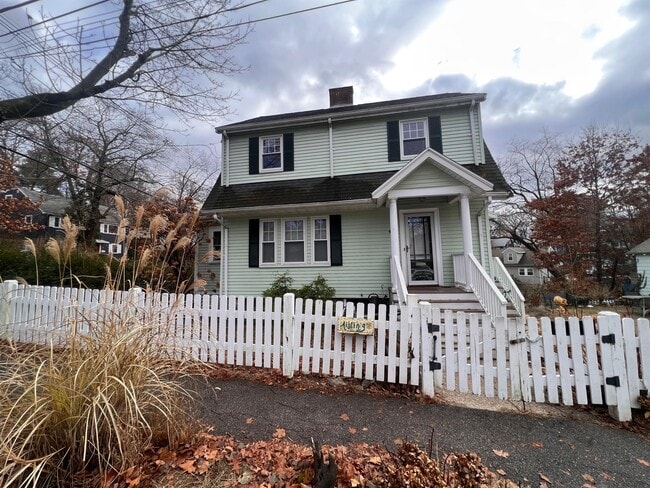 Photo - 137 Sunset Rd