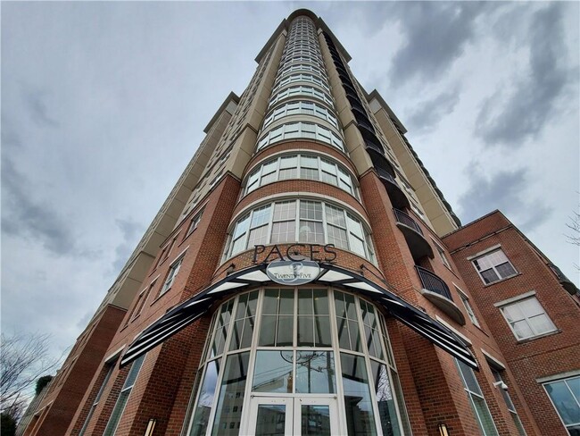 Building Photo - 325 East Paces Ferry Rd NE Unit 2104