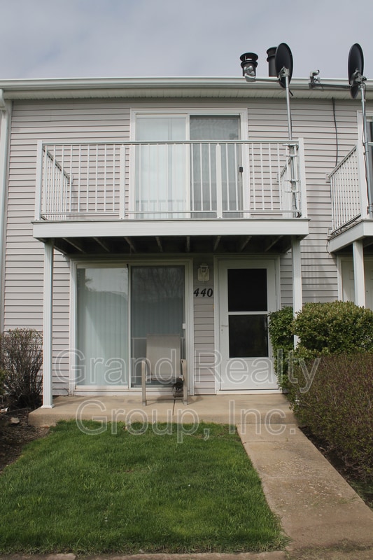 Building Photo - 440 Meadow Green Ln Rental